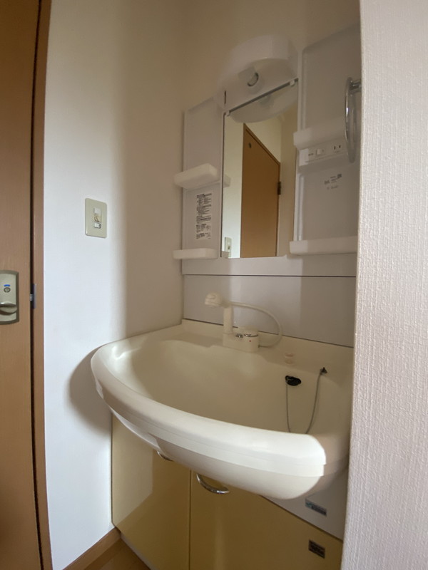まるいわパレス弦巻301の室内6