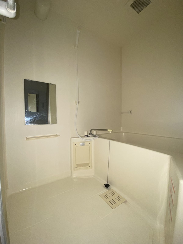 まるいわパレス弦巻301の室内7