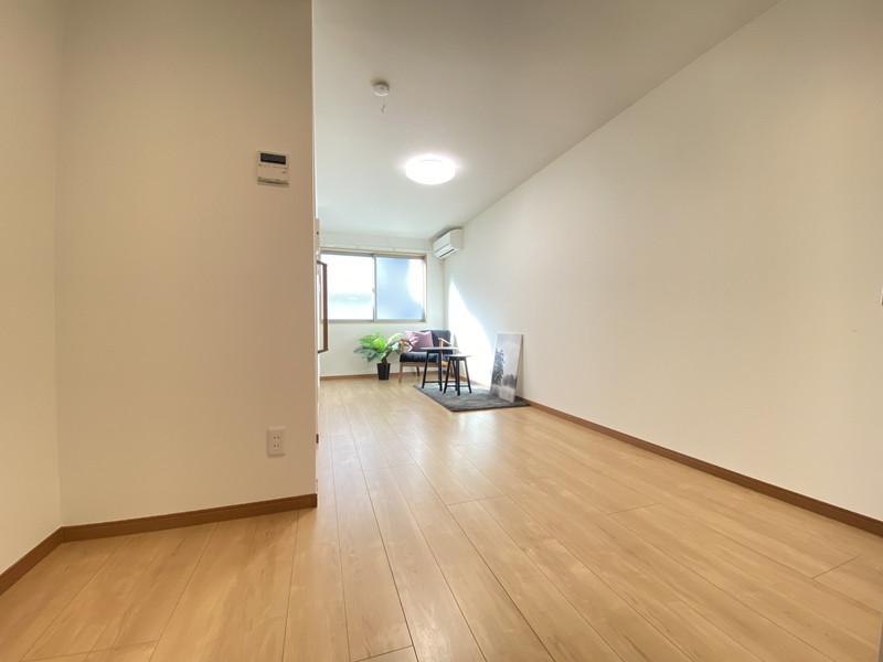 プライムガーデン桜新町204の室内2