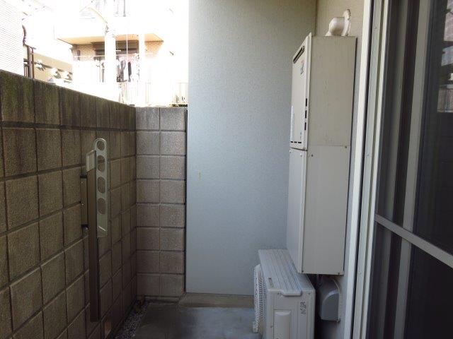 アン・ウィスタリア102の室内4