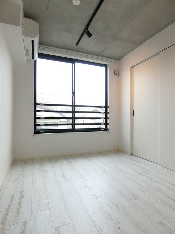 Bouledogue francais Komazawa(ブルドッグフランセ駒沢)302の室内3