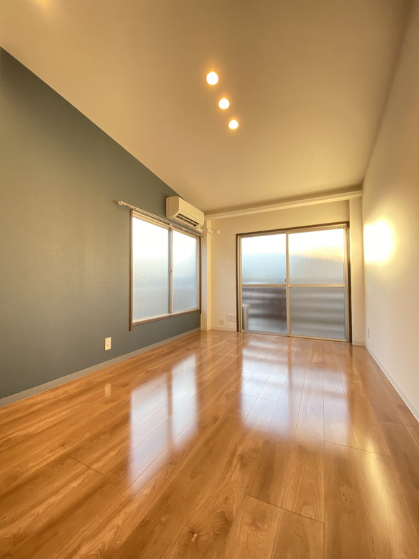 ワイズカーサ池尻大橋301の室内3