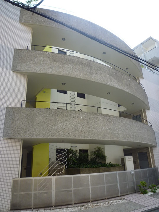 オークテラス304の外観