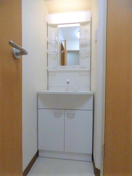 カンタベリーコート301の室内7