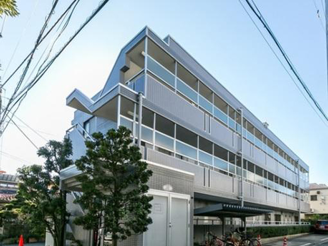 リヴレ駒場301の外観