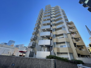 コラム神泉1005の外観