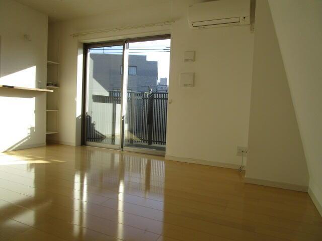 ＳＨＩＭＯＵＭＡ６ＡＰＡＲＴＭＥＮＴ401の室内1