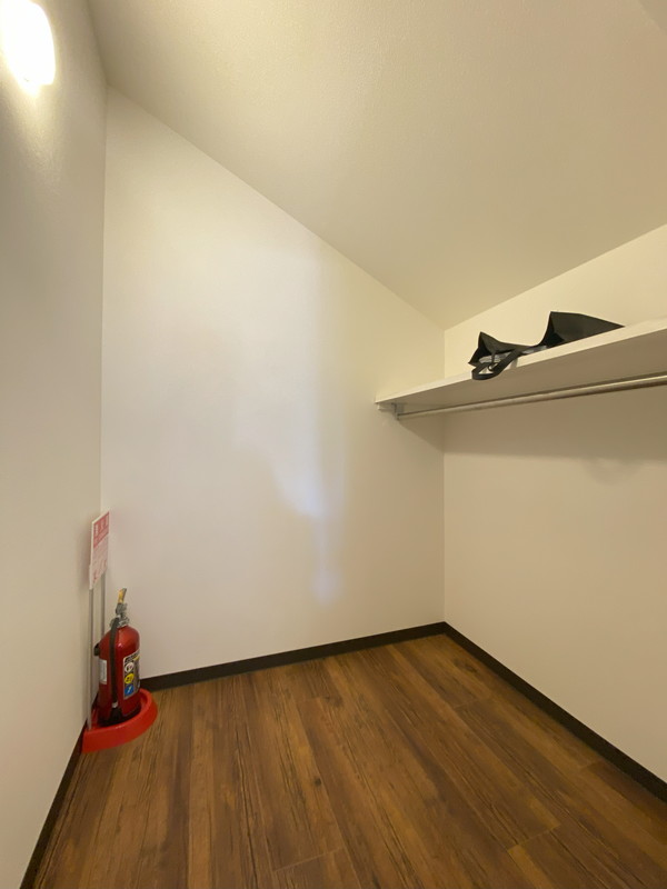 グランヒルレジデンス目黒大橋0401の室内17