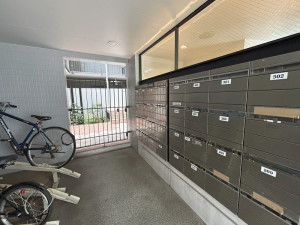 コスモリード駒沢大学303の室内3