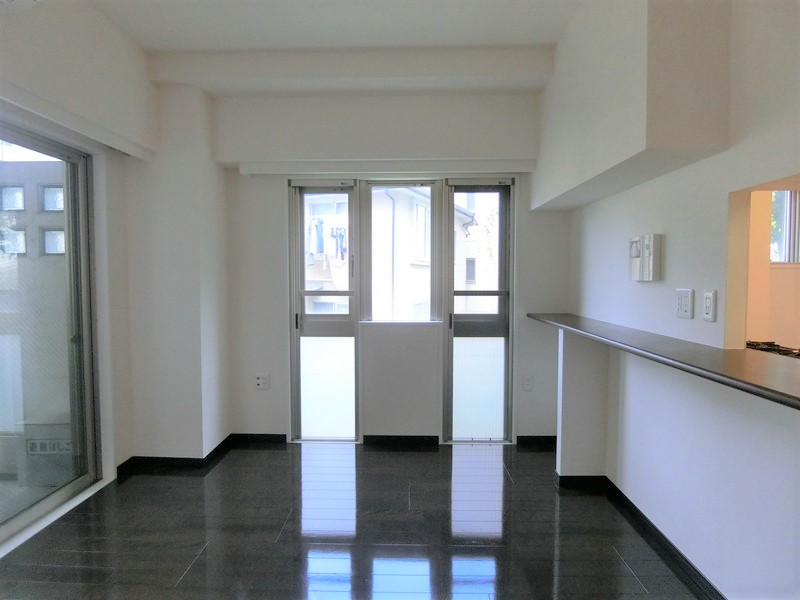 レジディア三軒茶屋Ⅱ302の室内2