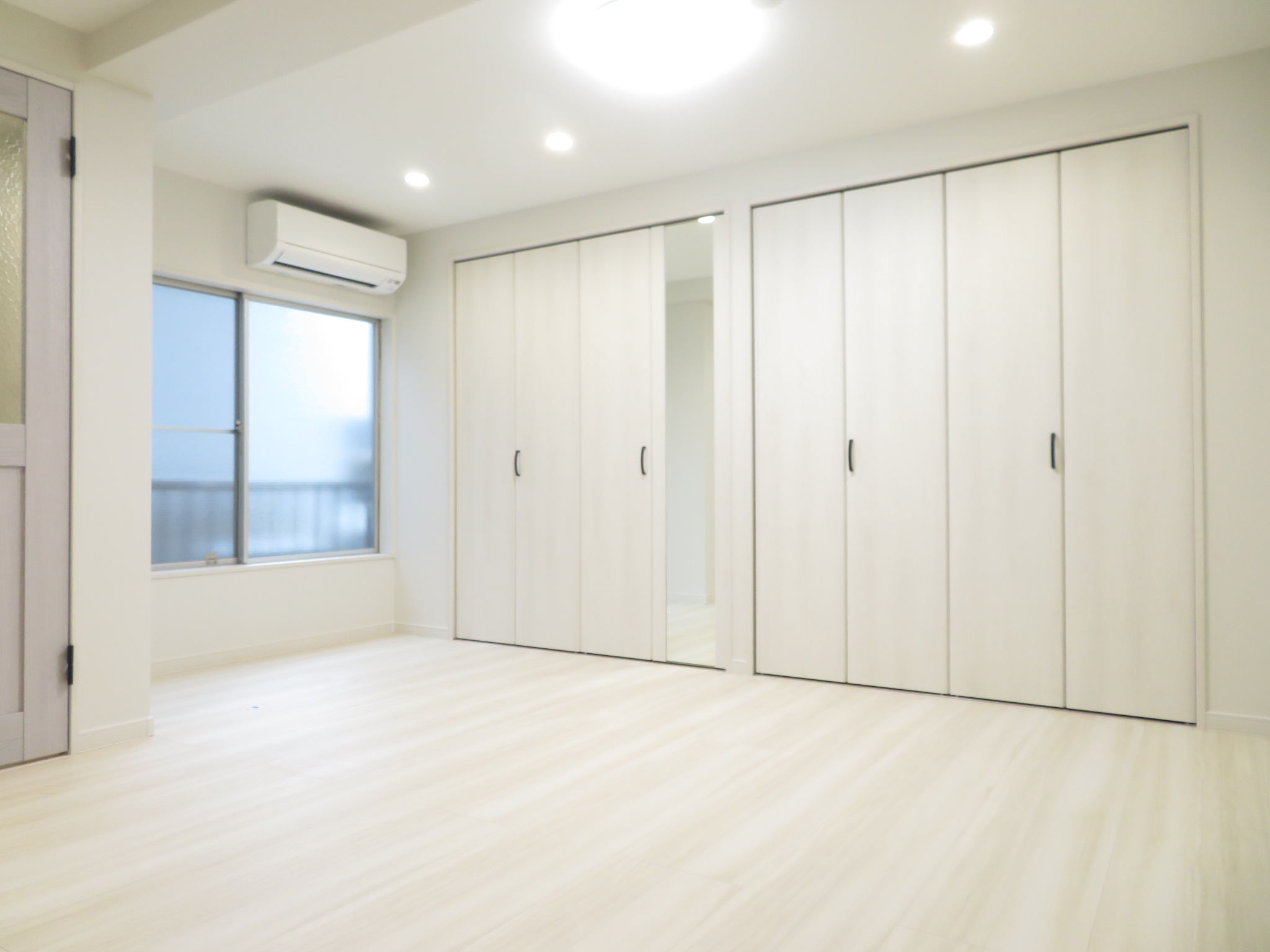 栗山ハイツ101の室内1