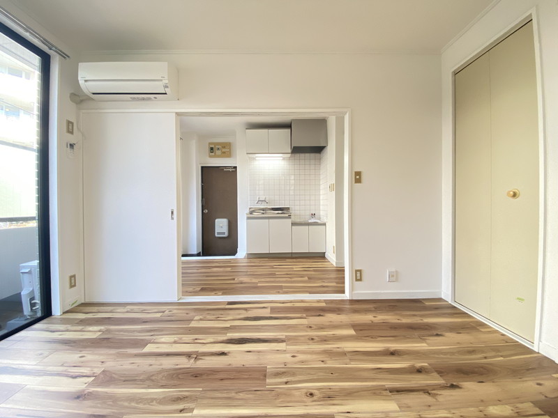IN FLAT102の室内5