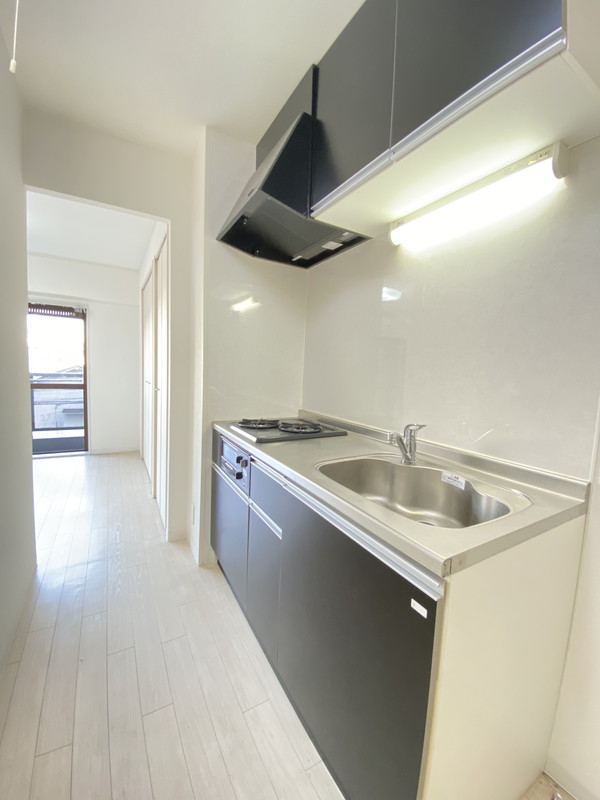 シャンボール学芸大学311の室内3