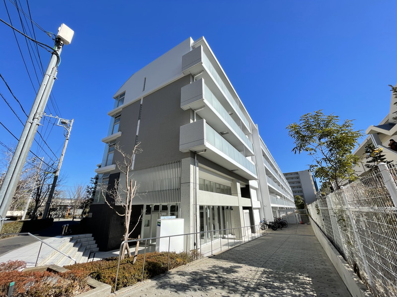 コンフォリア駒場0316の外観