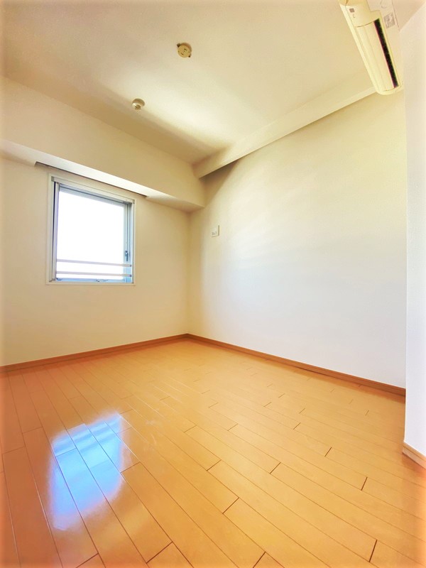 レジディア三軒茶屋1002の室内4