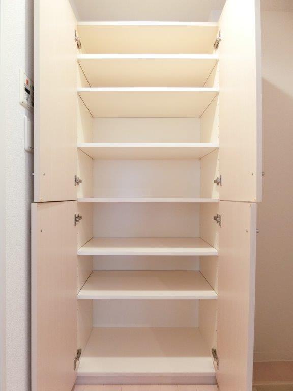 コンフォラス学芸大学201の室内10