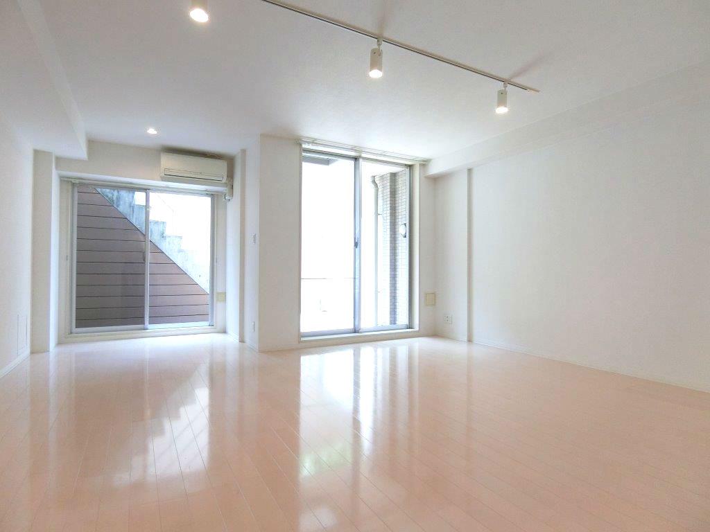 コンフォラス学芸大学201の室内3