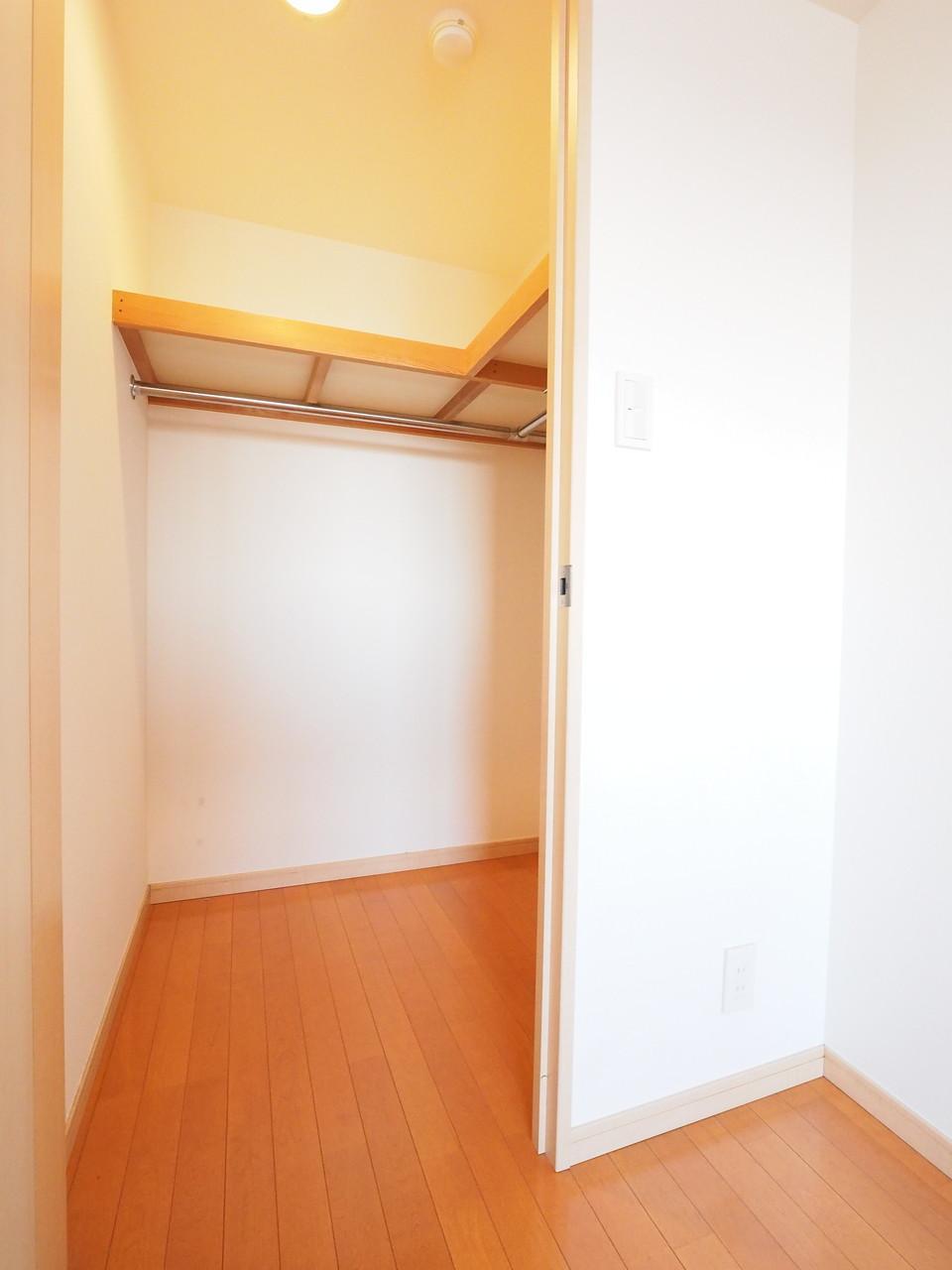 エスコート学芸大学602の室内3