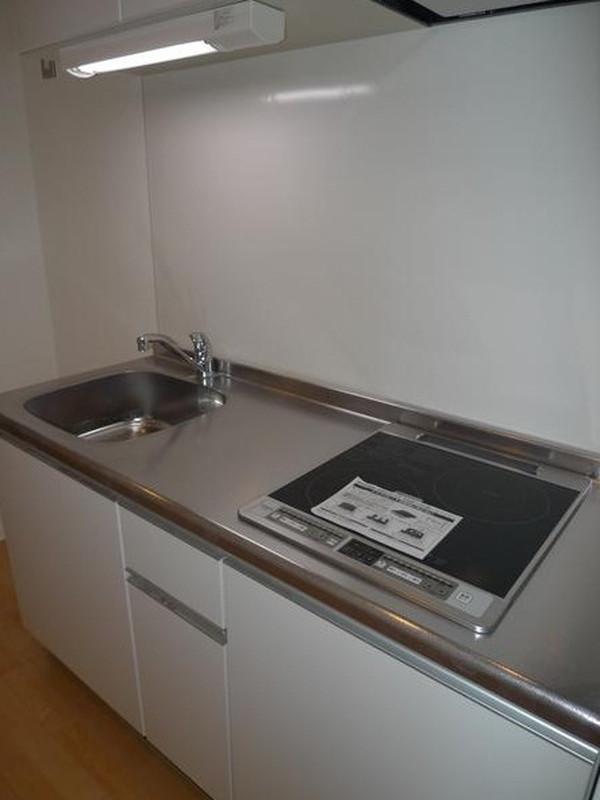 M'sレジデンス（エムズレジデンス）201の室内4