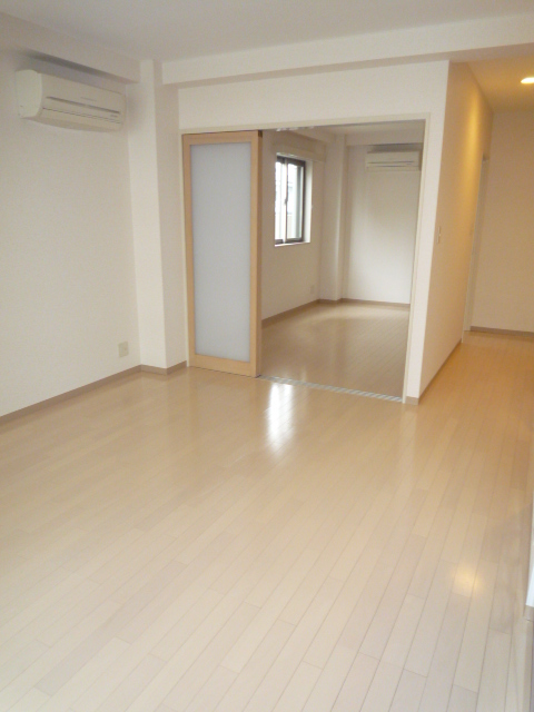 f・Studio0701の室内3