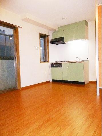 グラシュー・１302の室内3