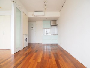 コンフォリア代官山青葉台402の室内2