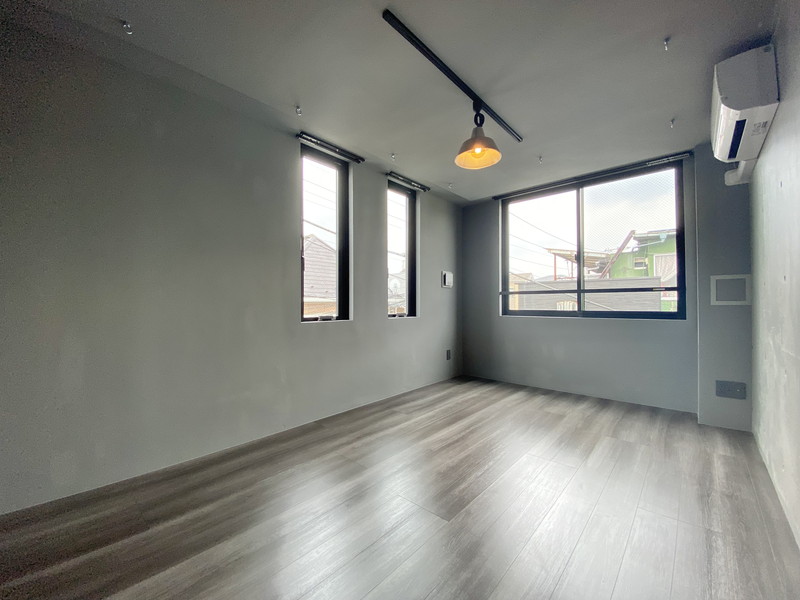 QUI E ORA（クイエオーラ）301の室内1