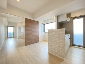 セレニティコート渋谷神泉201の室内1