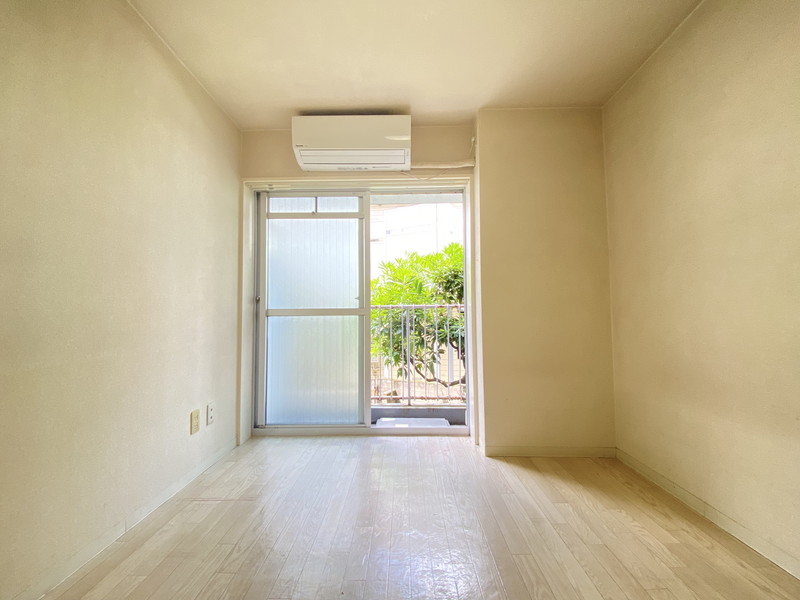 メゾン・ド・クリスタル207の室内1