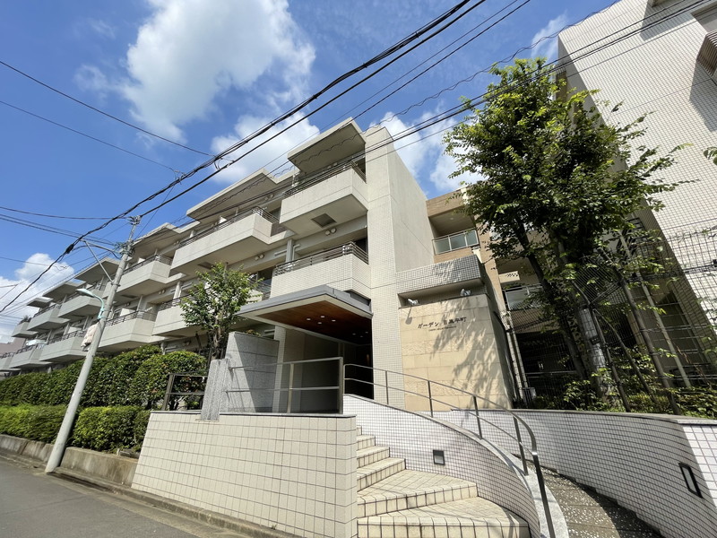 ガーデン目黒平町206の室内1