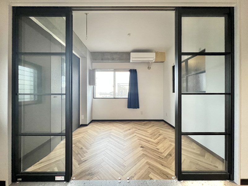 ロイヤルパーク駒沢402の室内1