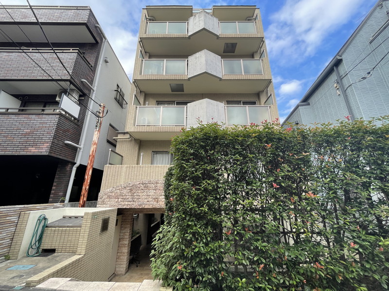 ラビュール三宿１０２の室内1