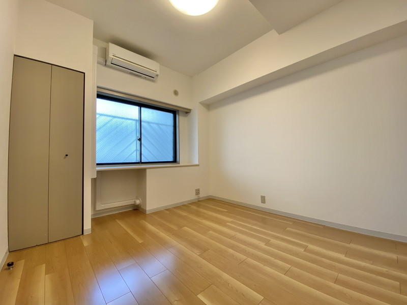 コスモリード三軒茶屋102の室内4