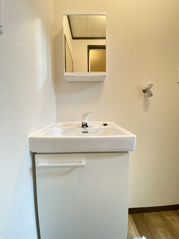 メゾンドコルテA棟102の室内8