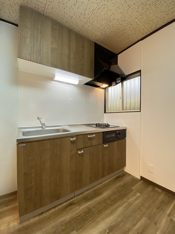 メゾンドコルテA棟102の室内7