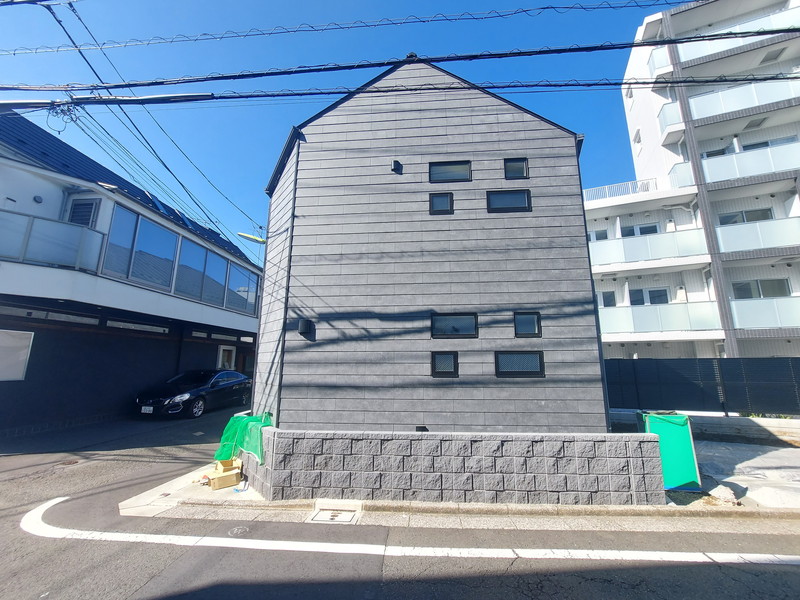 ザ駒沢アジト12の外観