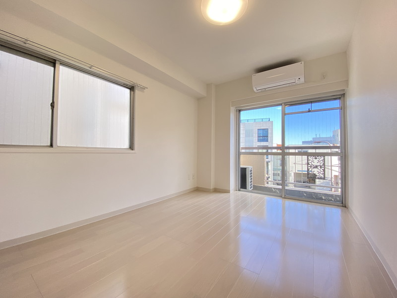 ラブリーコーポ三田301の室内1