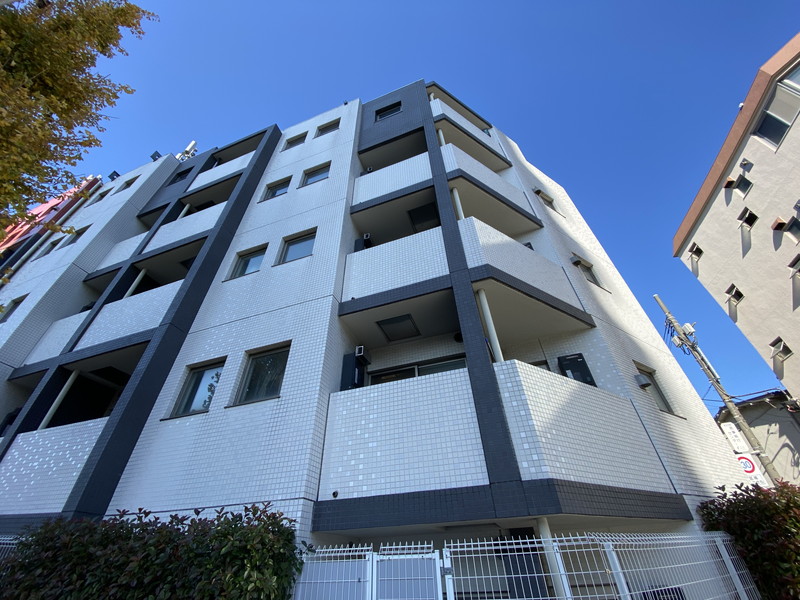 ビバリーホームズ目黒鷹番101の室内1