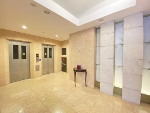 コンフィアンス流来305の外観