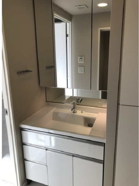 プレミスト渋谷宮益坂1303の室内4