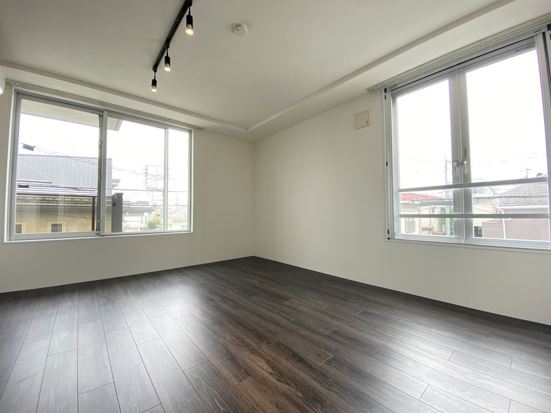 ルクレ三軒茶屋南302の室内1