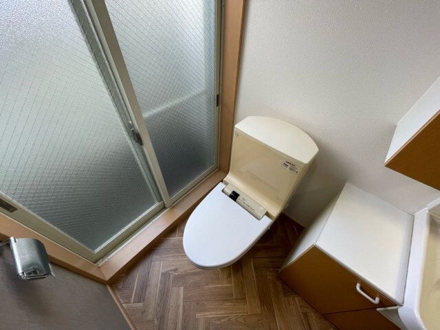 ハウゼ桜新町104の室内10