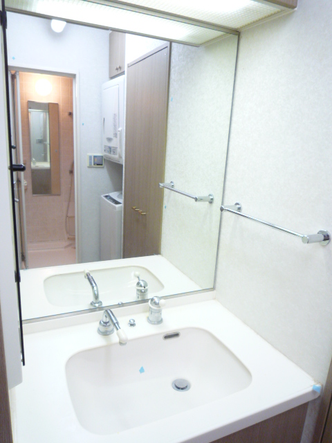 代官山アドレス・ザ・タワー702の室内9