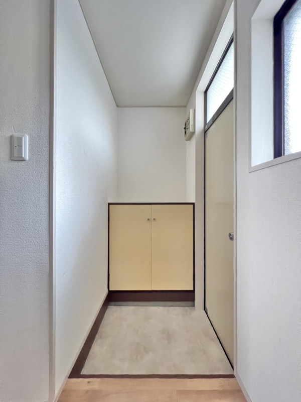 ロイヤルハイツ203の室内7