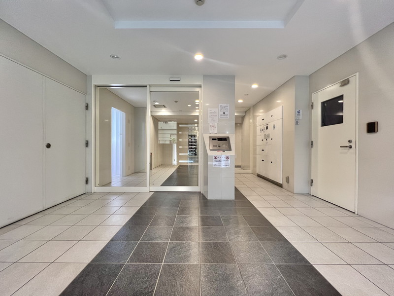 シンシアフォーディ三軒茶屋502の室内2