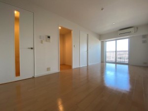 パークフラッツ学芸大学0408の室内3