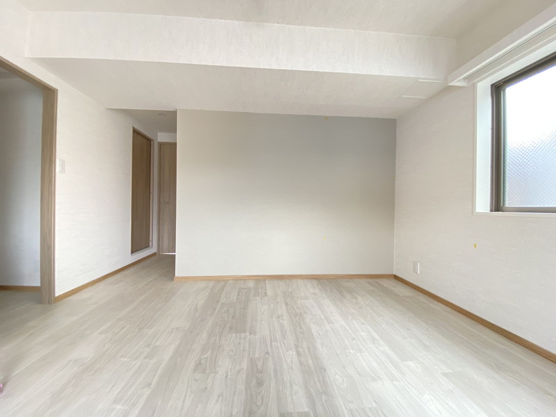 レジディア世田谷若林215の室内3