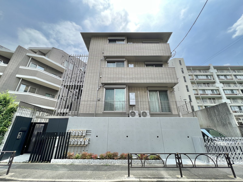 イムーブルドコリーヌ203の室内1