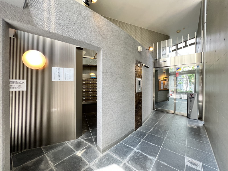 グランドメゾン三軒茶屋708の室内2