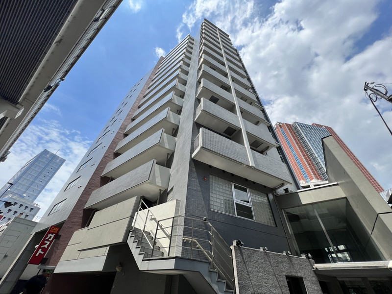 グランドメゾン三軒茶屋708の外観